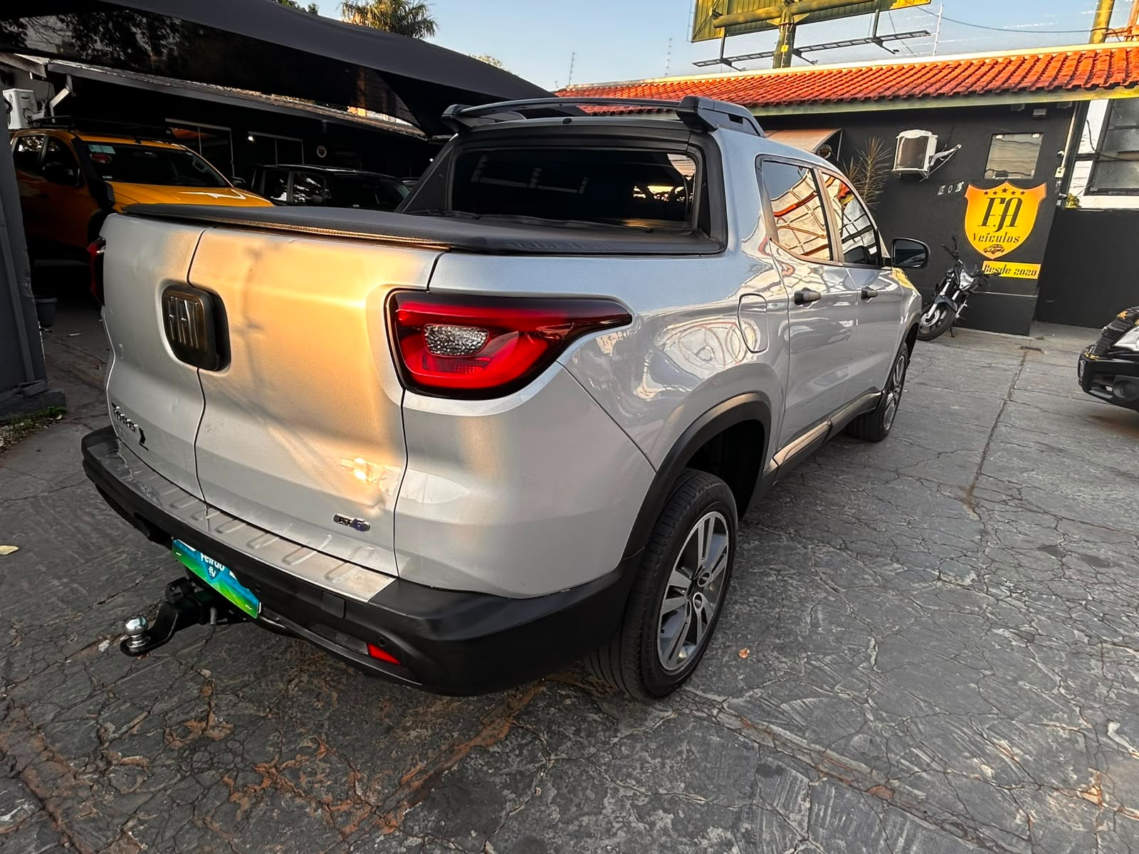 FIAT Toro Freedom 1.8 16v 2017 - miniatura 12