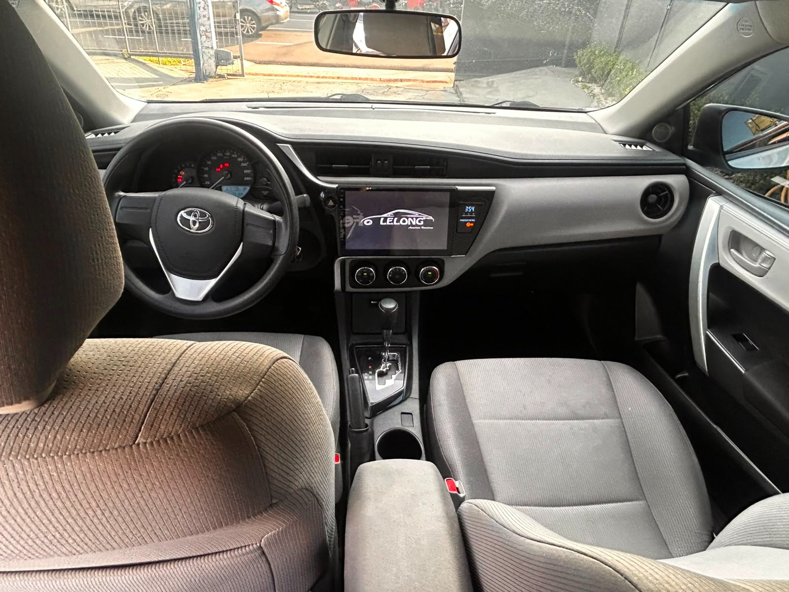 TOYOTA Corolla GLi 1.8 16v 2018 - miniatura 2