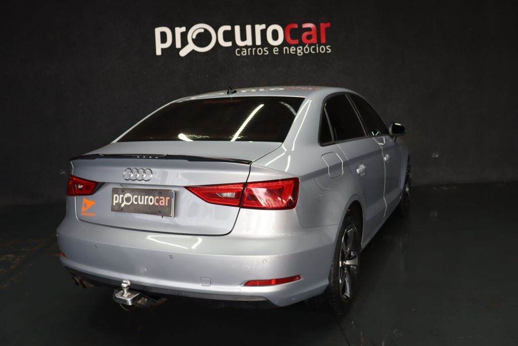 AUDI A3 Sedan Attraction 1.4 TFSi 16v 2016 - miniatura 2