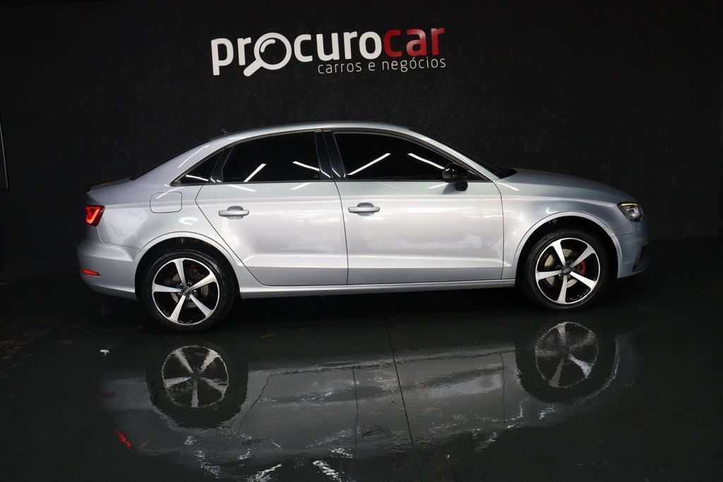 AUDI A3 Sedan Attraction 1.4 TFSi 16v 2016 - miniatura 3