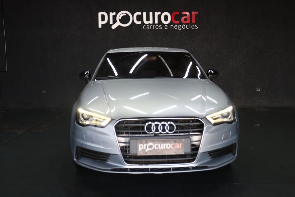 AUDI A3 Sedan Attraction 1.4 TFSi 16v 2016 - miniatura 4