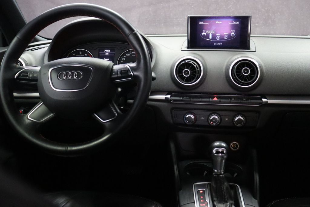 AUDI A3 Sedan Attraction 1.4 TFSi 16v 2016 - miniatura 9