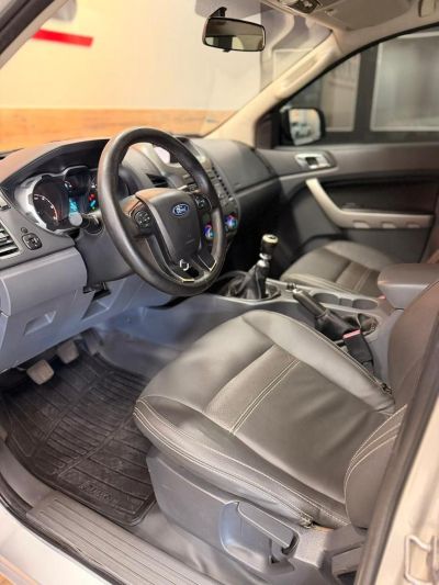 FORD Ranger XLT 3.2TDCi 20v 4x4 C.D. 2013 - miniatura 8