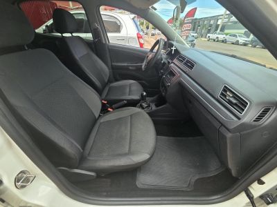 VOLKSWAGEN Gol 1.0 12v 4p. 2023 - miniatura 3