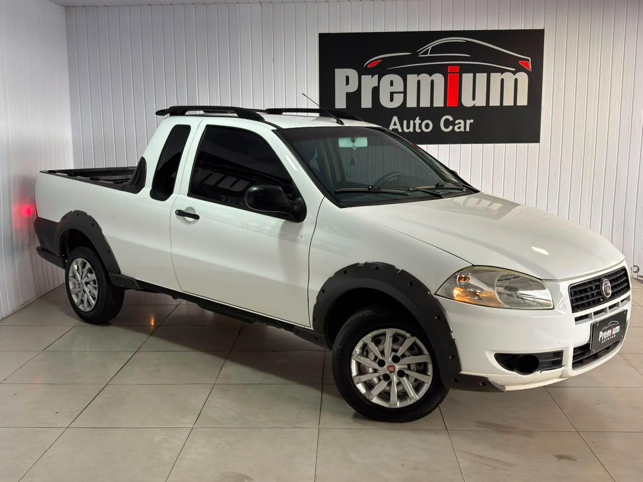 Vista principal de FIAT Strada Hard Working 1.4 C.E. 2013