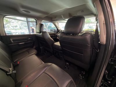 RAM 1500 Classic Laramie 5.7 V8 4X4 C.D. 2022 - miniatura 9