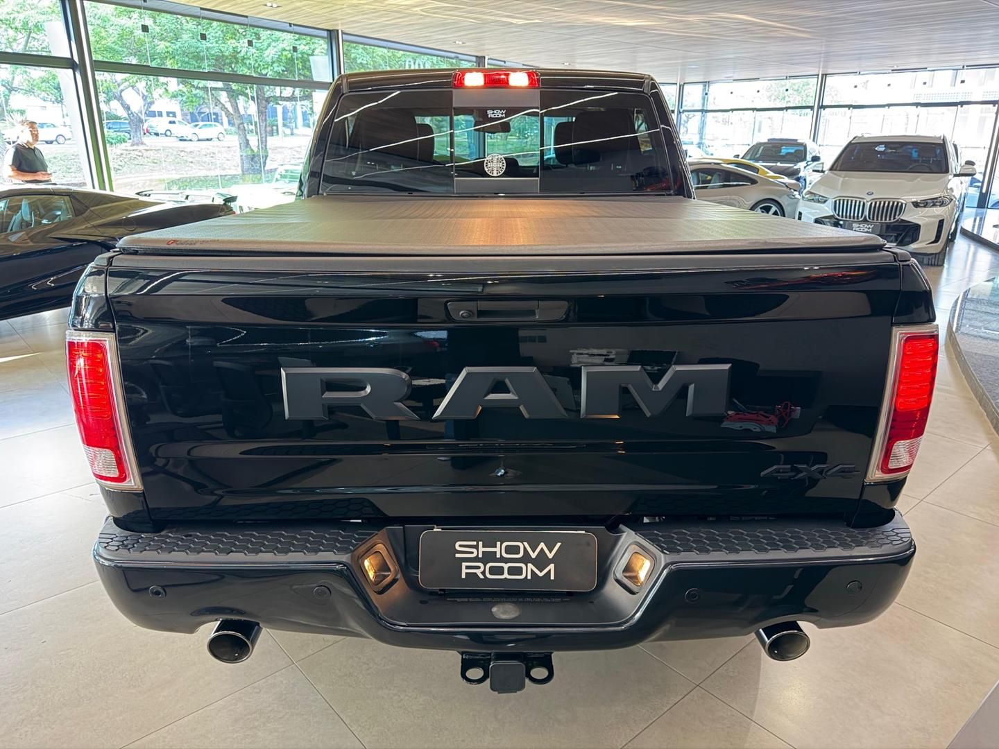 RAM 1500 Classic Laramie 5.7 V8 4X4 C.D. 2022 - miniatura 10