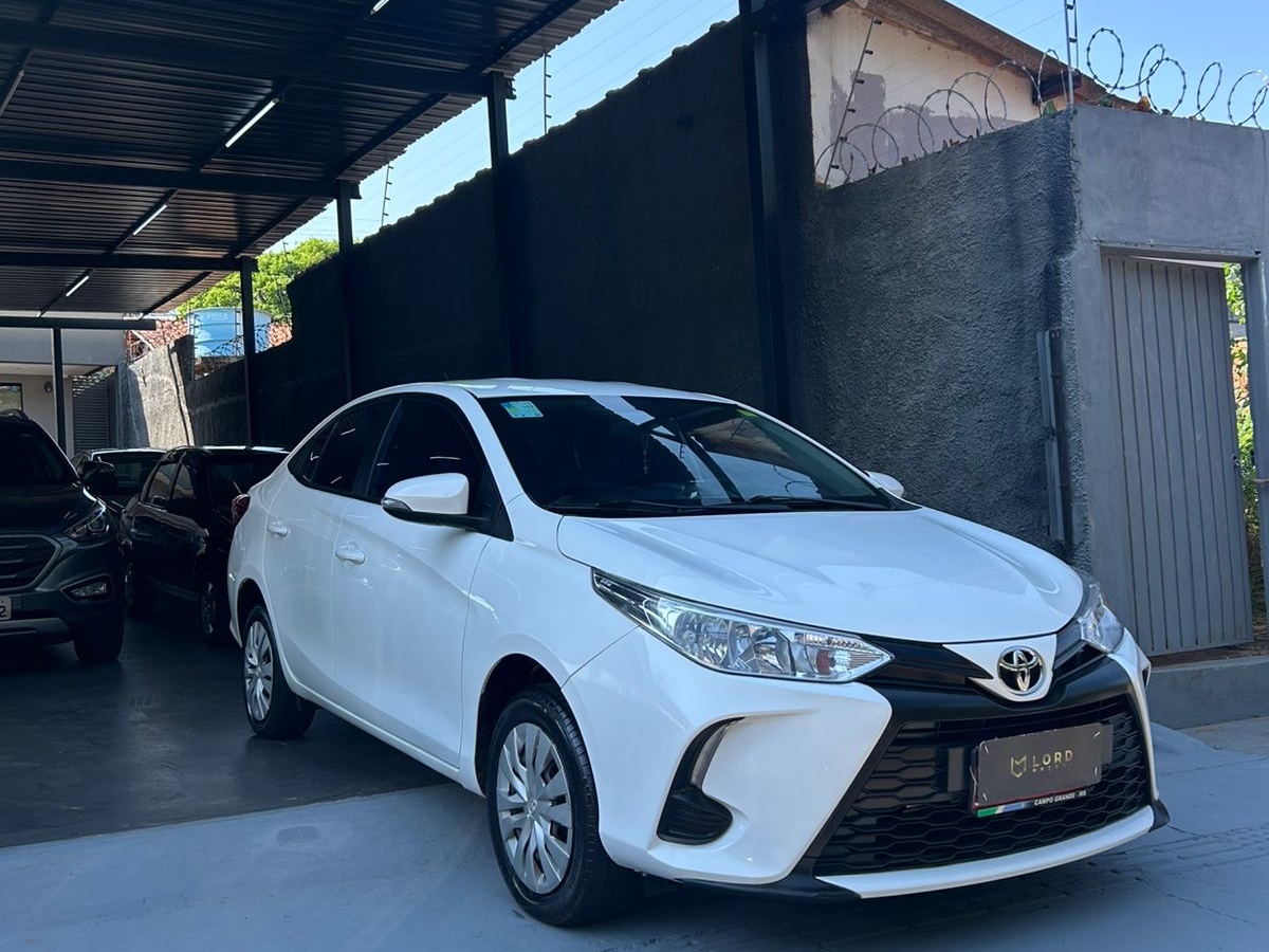 TOYOTA Yaris XL 1.5 16v 2024 - miniatura 5