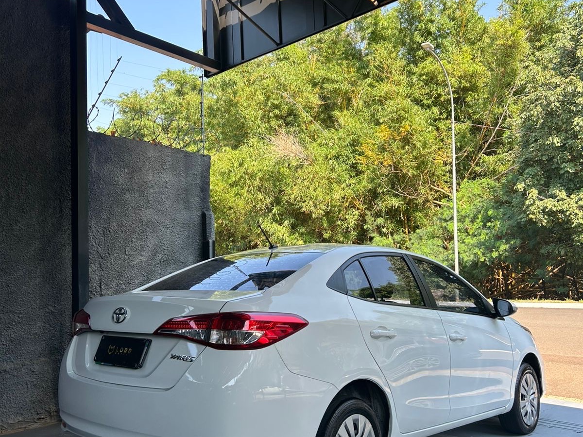 TOYOTA Yaris XL 1.5 16v 2024 - miniatura 7