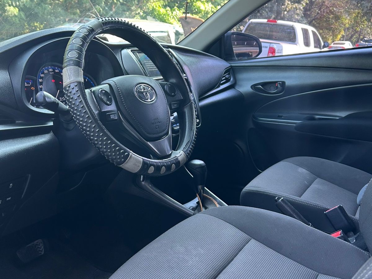 TOYOTA Yaris XL 1.5 16v 2024 - miniatura 13