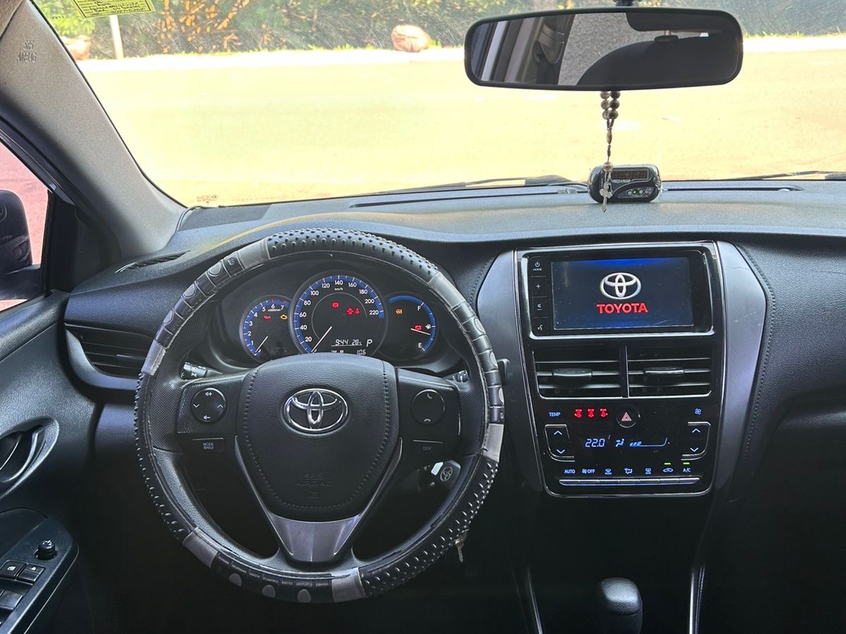 TOYOTA Yaris XL 1.5 16v 2024 - miniatura 14