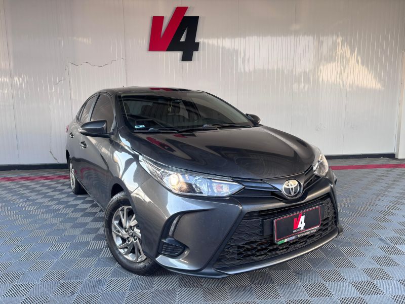 Vista principal de TOYOTA Yaris XS 1.5 16v 2023