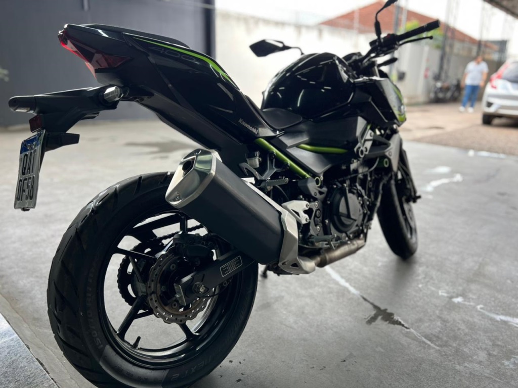 KAWASAKI Z 400 2020 - miniatura 6