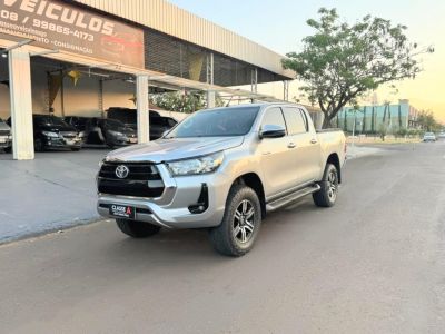 TOYOTA Hilux SR D4-D 2.8TDi 16v 4X4 C.D. 2021
