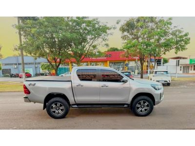 TOYOTA Hilux SR D4-D 2.8TDi 16v 4X4 C.D. 2021 - miniatura 8