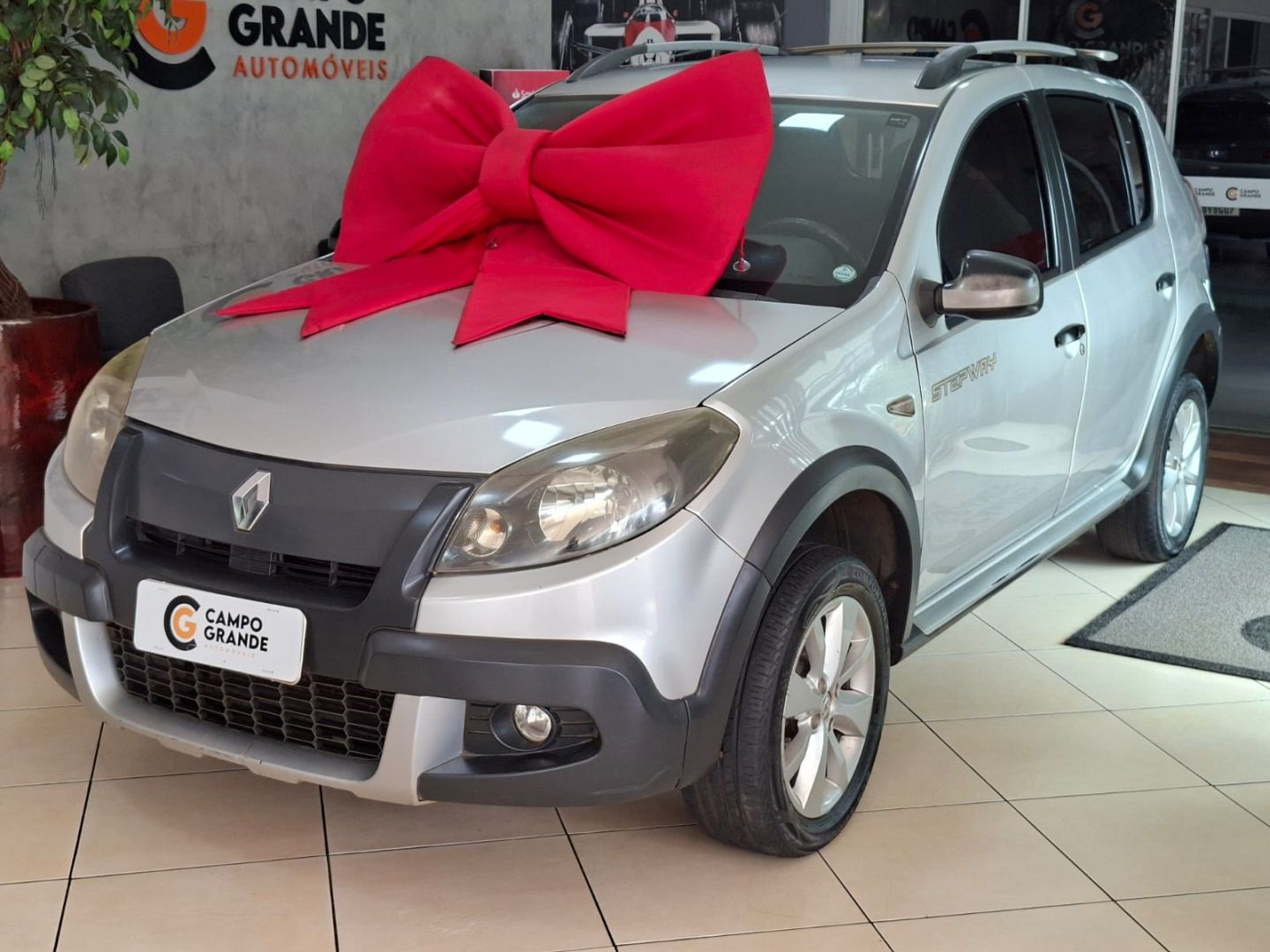 Vista principal de RENAULT Sandero StepWay 1.6 16v 2013
