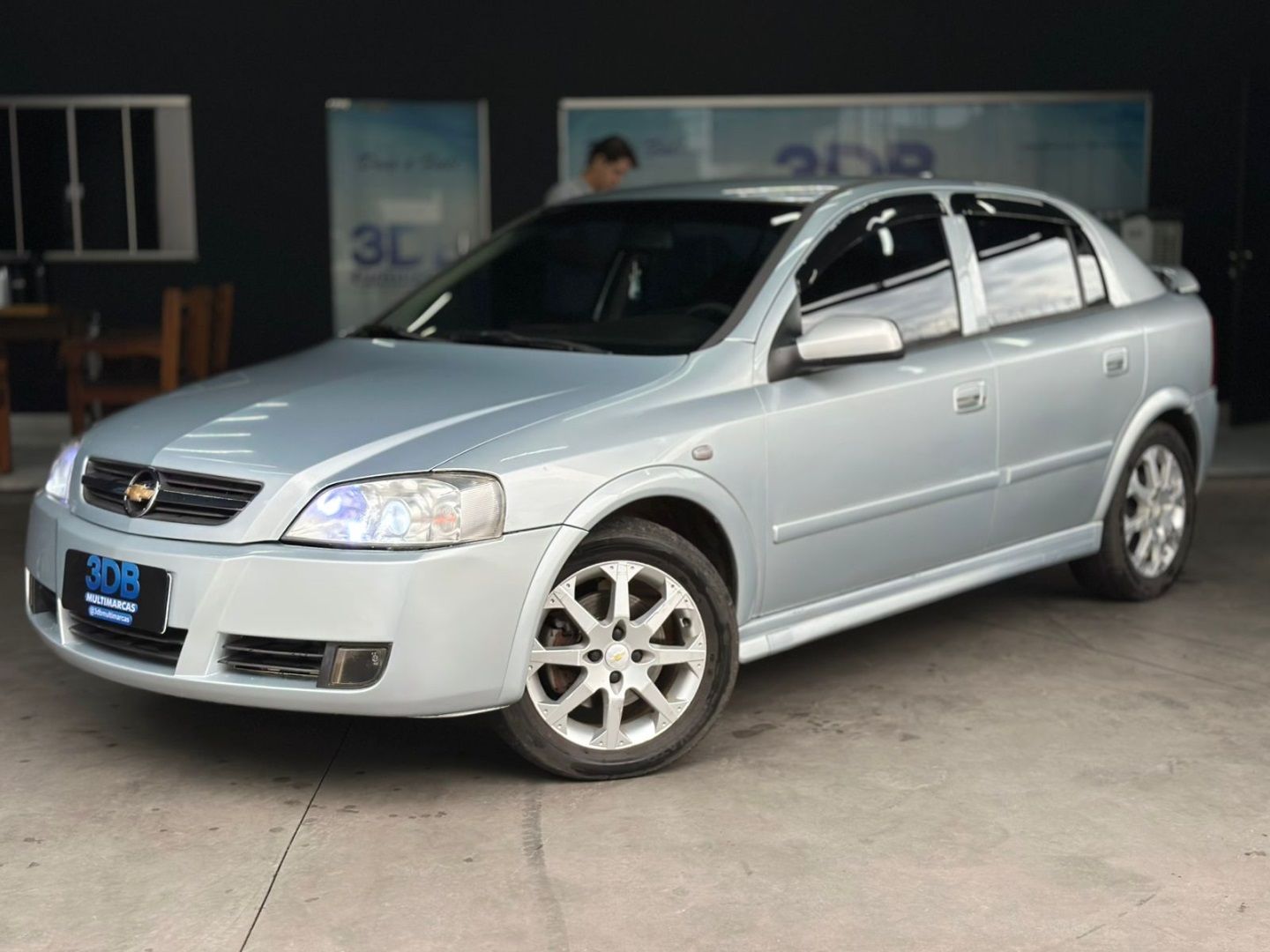 CHEVROLET Astra Hatch Advantage 2.0 4p. 2011