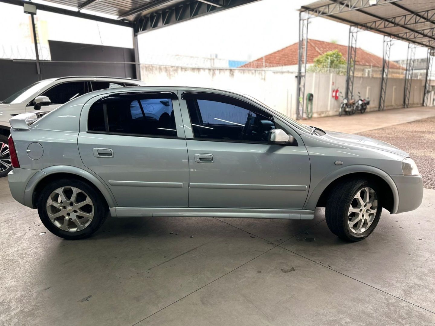 CHEVROLET Astra Hatch Advantage 2.0 4p. 2011 - miniatura 4