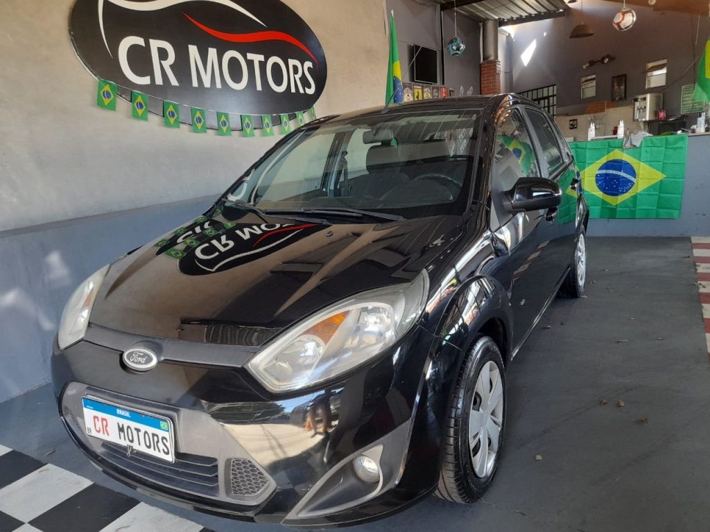 Vista principal de FORD Fiesta Hatch SE 1.6 4p. 2014