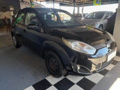 FORD Fiesta Hatch SE 1.6 4p. 2014 - miniatura 3