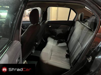 RENAULT Logan Expression 1.6 2016 - miniatura 10