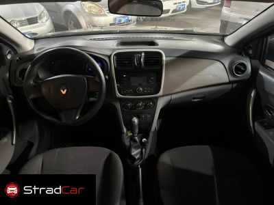 RENAULT Logan Expression 1.6 2016 - miniatura 11