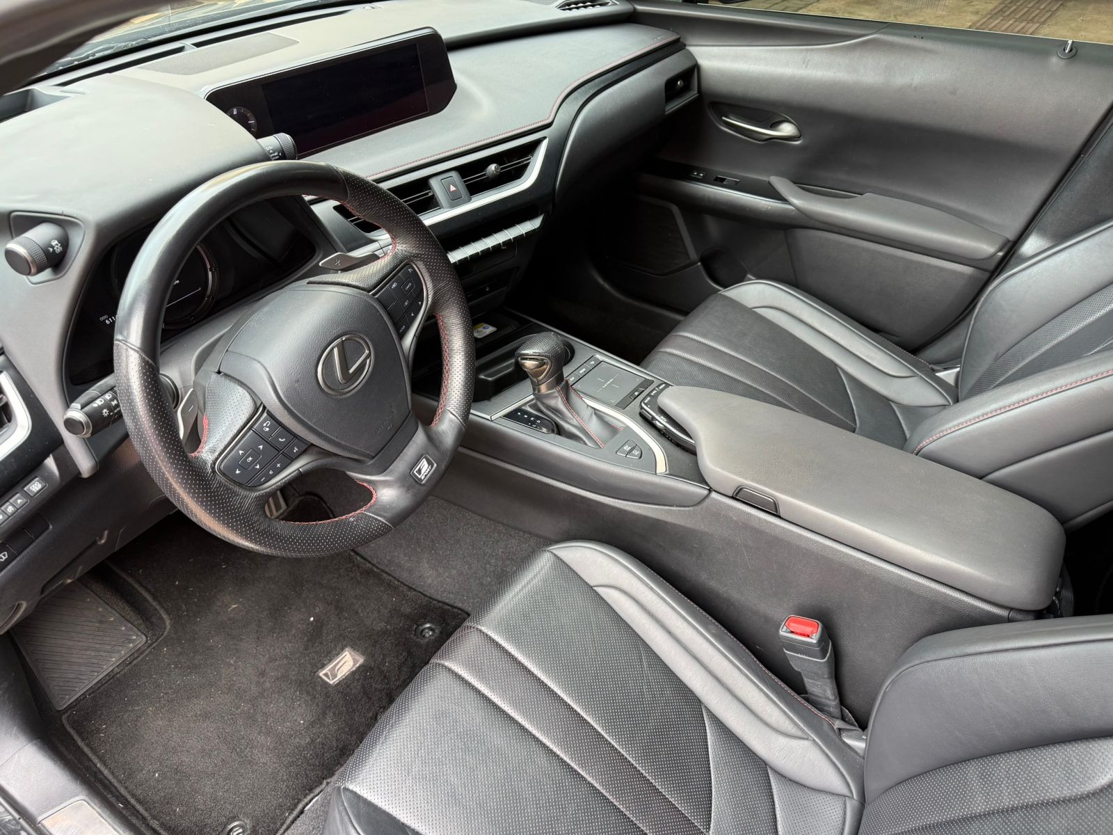 LEXUS UX 250h F-Sport 2.0 16v 2019 - miniatura 10