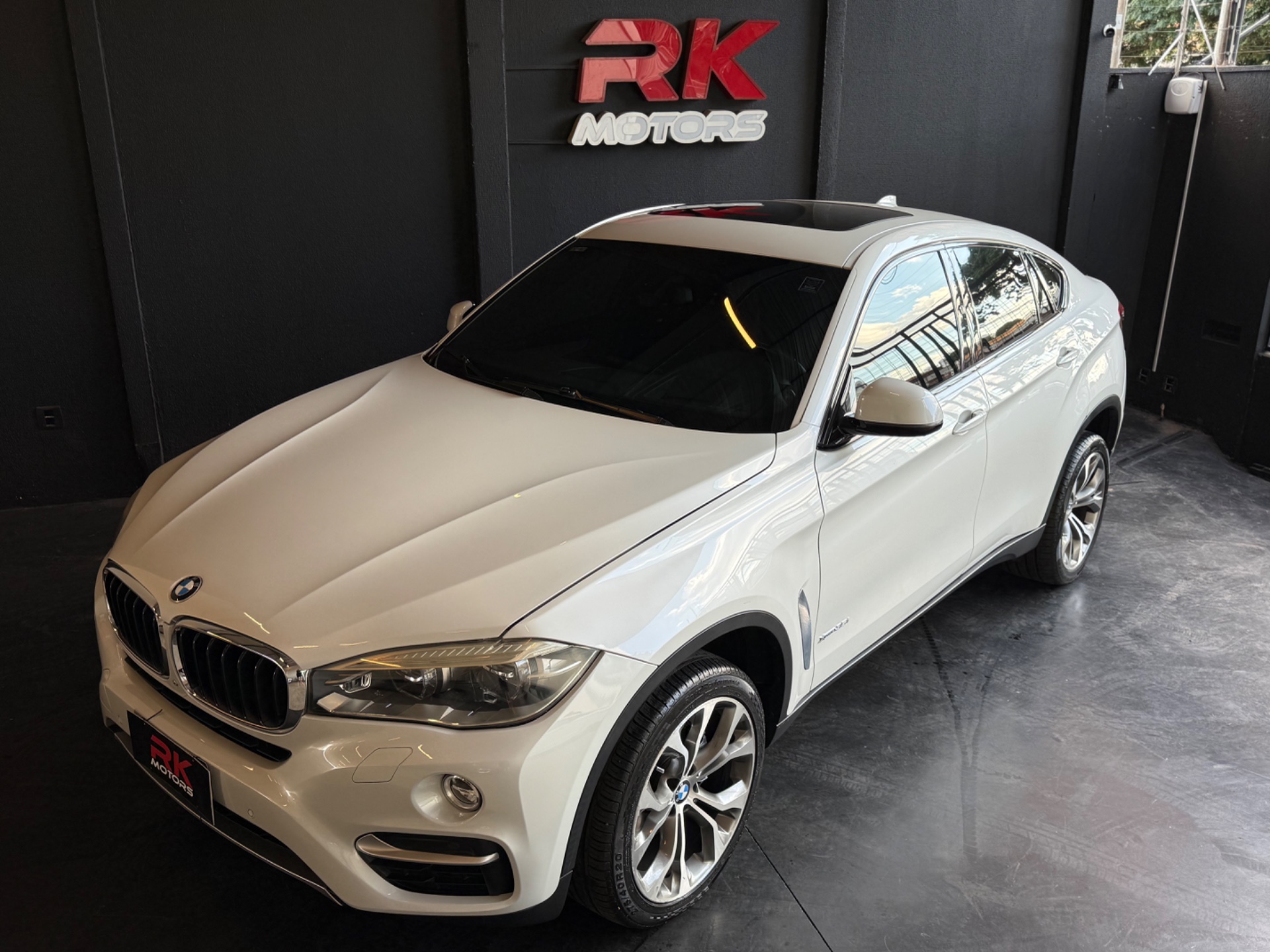 BMW X6 xDrive35i 3.0T 24v 2016 - miniatura 3