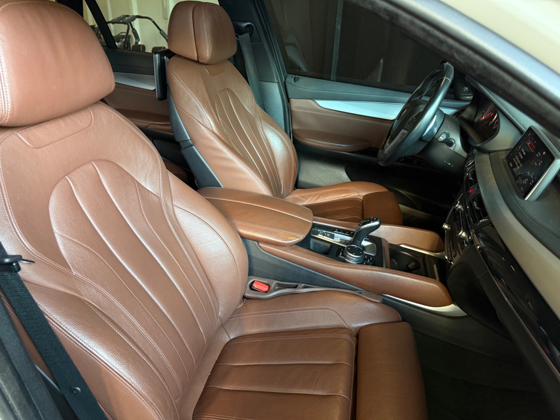 BMW X6 xDrive35i 3.0T 24v 2016 - miniatura 16