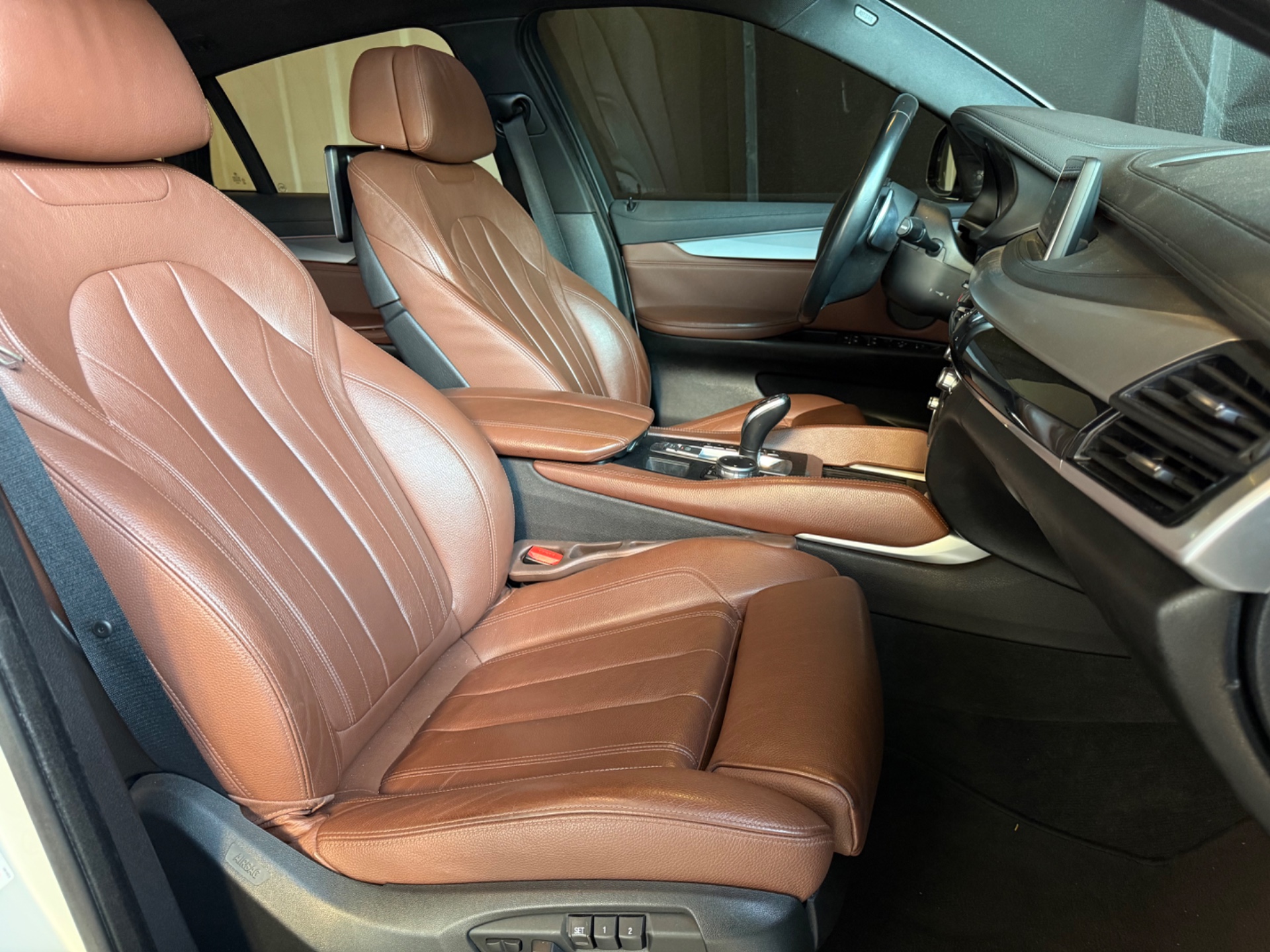 BMW X6 xDrive35i 3.0T 24v 2016 - miniatura 18