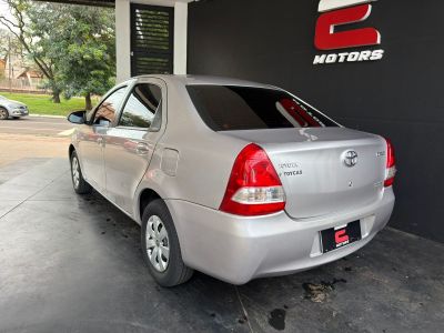 TOYOTA Etios Sedan XS 1.5 16v 2018 - miniatura 6
