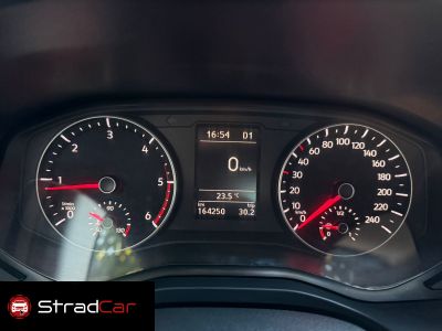 VOLKSWAGEN Amarok Trendline 2.0TDi 16v 4x4 C.D. 2018 - miniatura 10