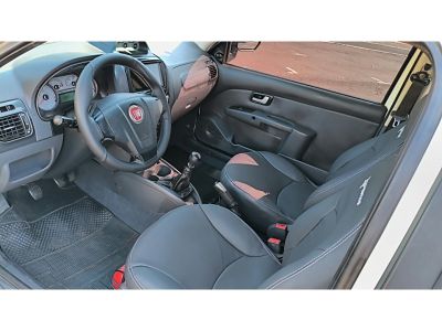FIAT Strada Adventure 1.8 16v C.D. 2013 - miniatura 9