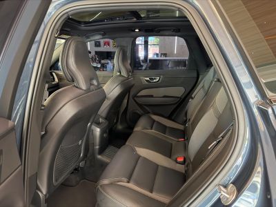 VOLVO XC60 T-8 Ultimate Dark 2.0T 16v AWD 2024 - miniatura 5