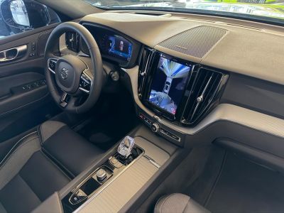 VOLVO XC60 T-8 Ultimate Dark 2.0T 16v AWD 2024 - miniatura 12
