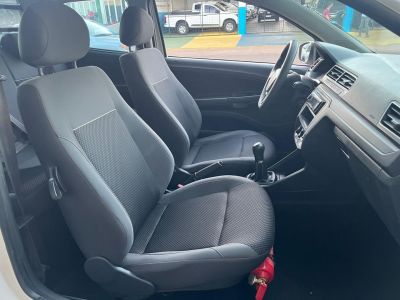 VOLKSWAGEN Saveiro Robust 1.6 16v C.D. 2023 - miniatura 7