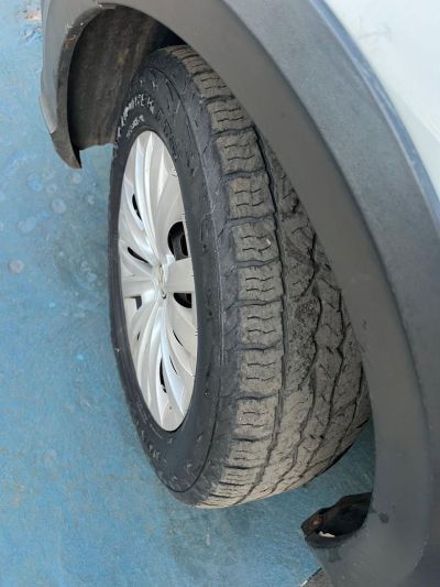 VOLKSWAGEN Saveiro Robust 1.6 16v C.D. 2023 - miniatura 10