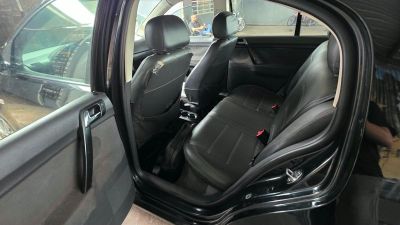 VOLKSWAGEN Polo Sedan Comfortline 1.6 2008 - miniatura 11