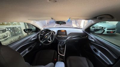 CHEVROLET Onix Sedan Plus LTZ 1.0T 12v 2023 - miniatura 9
