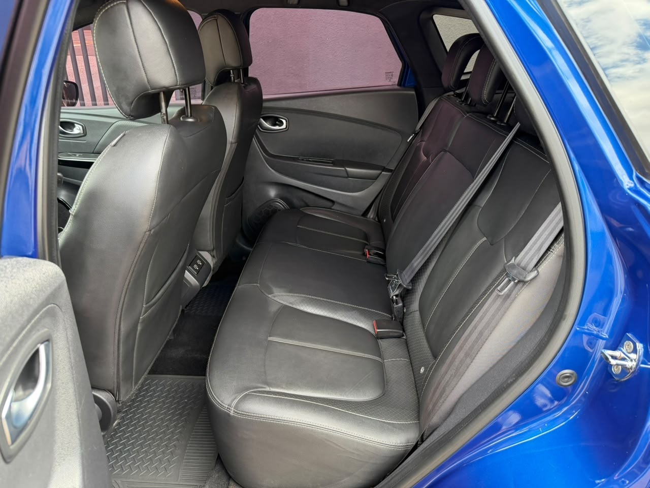 RENAULT Captur Iconic 1.3T 16v 2022 - miniatura 8