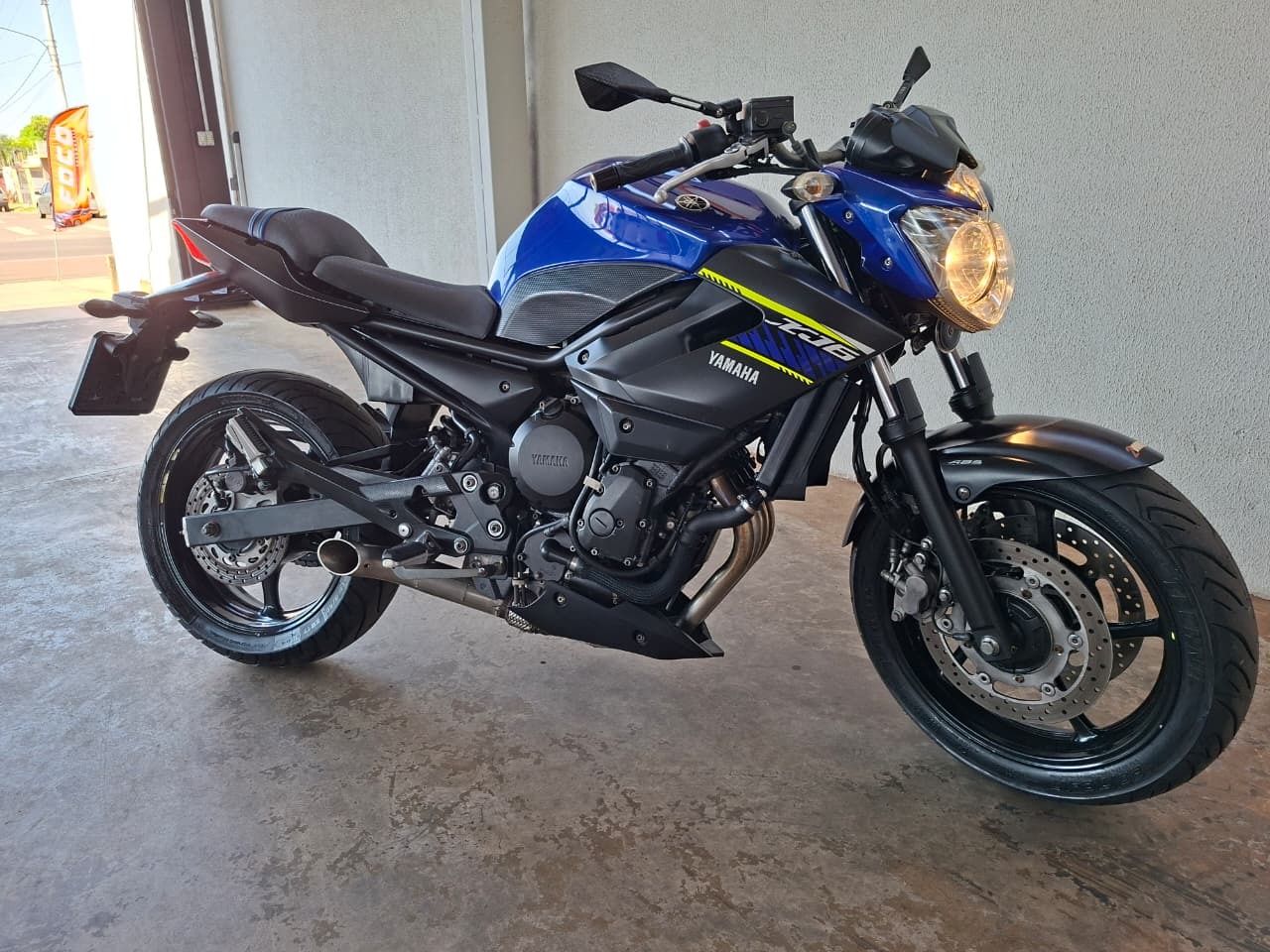 YAMAHA XJ 6 600 N 2019 - miniatura 8