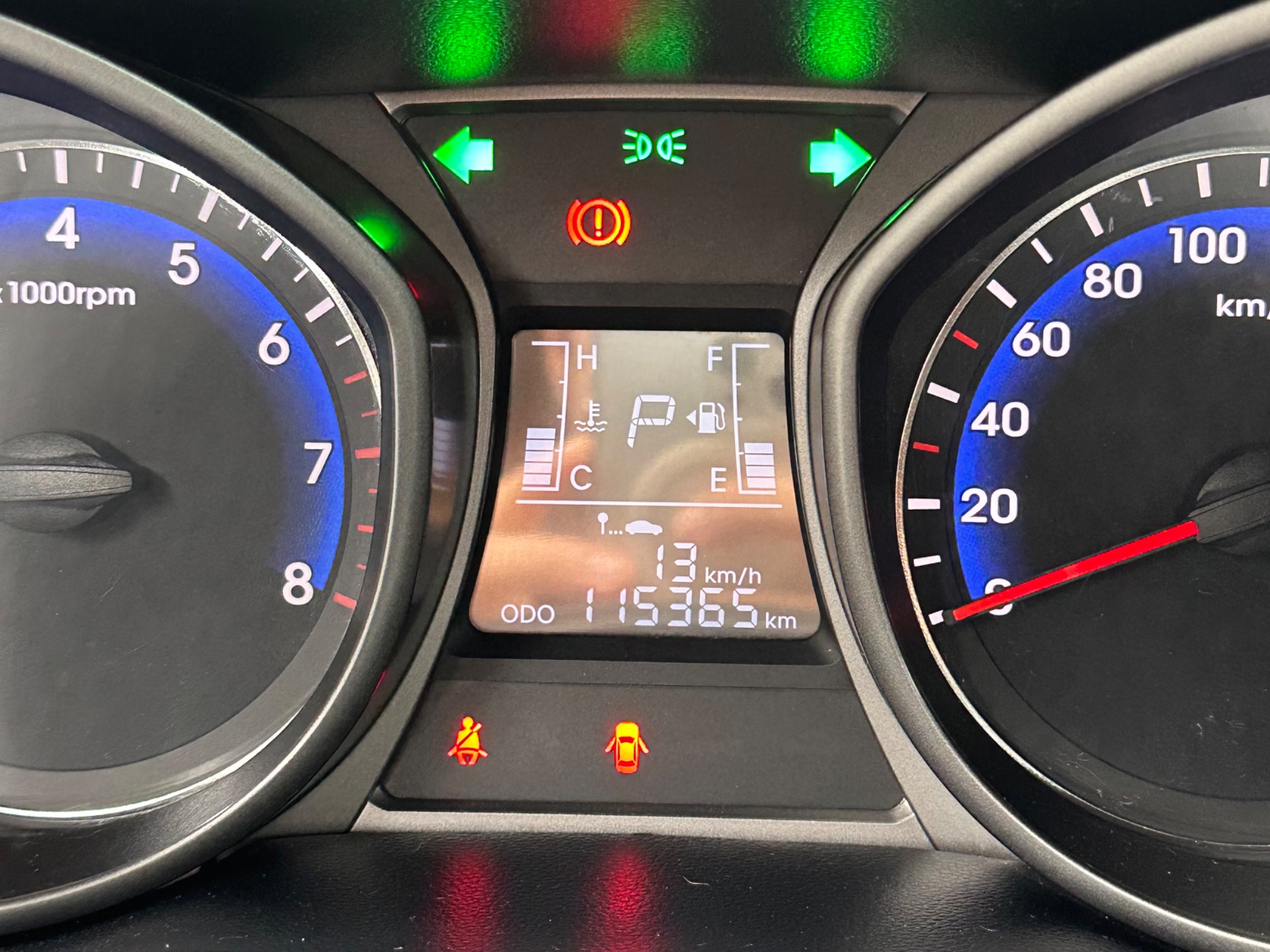 HYUNDAI HB20S Comfort Plus 1.6 16v 2018 - miniatura 8