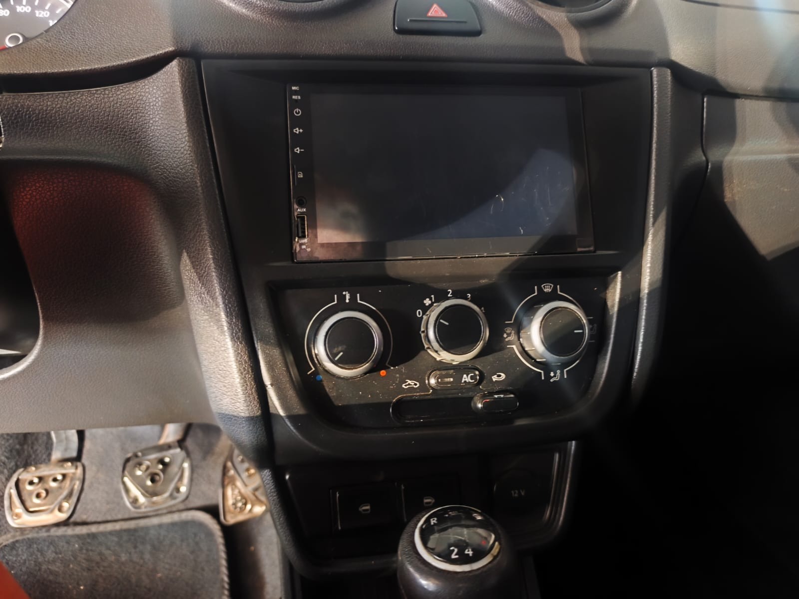 VOLKSWAGEN Voyage 1.0 2009 - miniatura 15