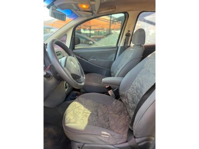 FIAT Idea Adventure 1.8 2010 - miniatura 4
