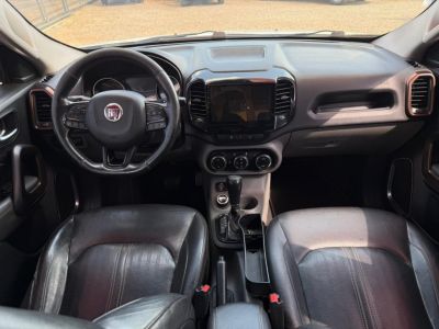 FIAT Toro Volcano 2.0TDi 16v 4x4 2017 - miniatura 3