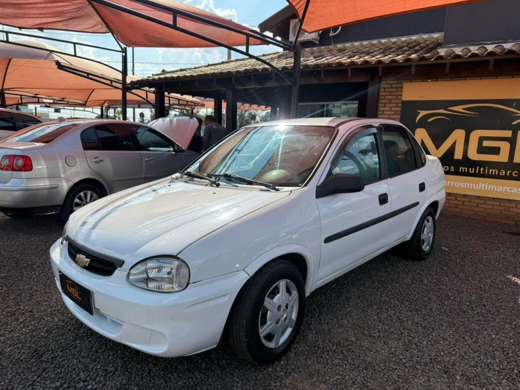 Vista principal de CHEVROLET Classic LS 1.0 2009