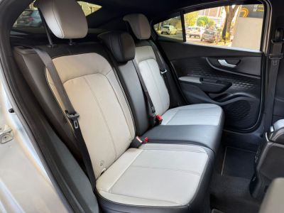 FIAT Fastback Limited Edition 1.3T 16v 2024 - miniatura 15