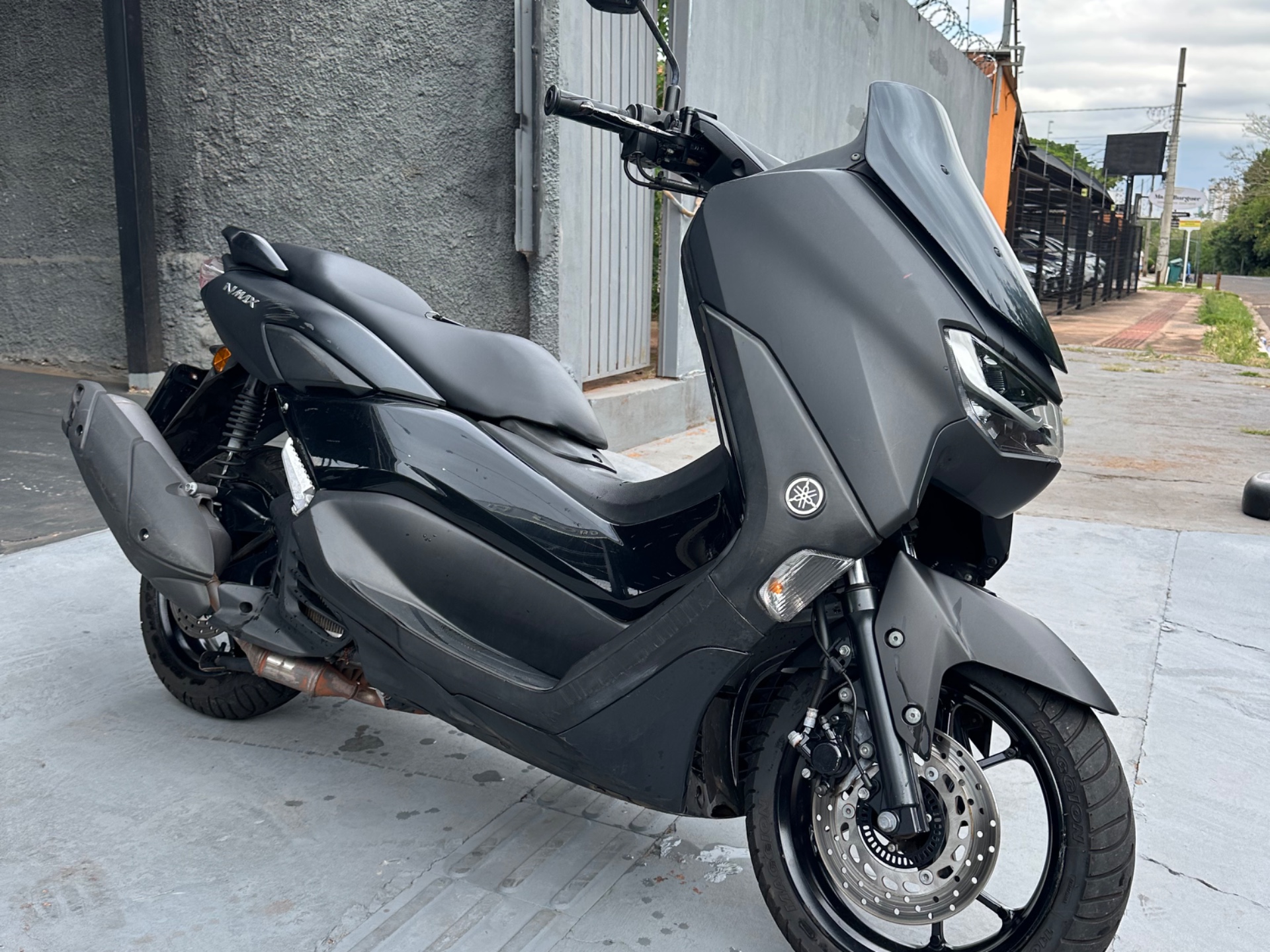 YAMAHA NMax 160 2022 - miniatura 3