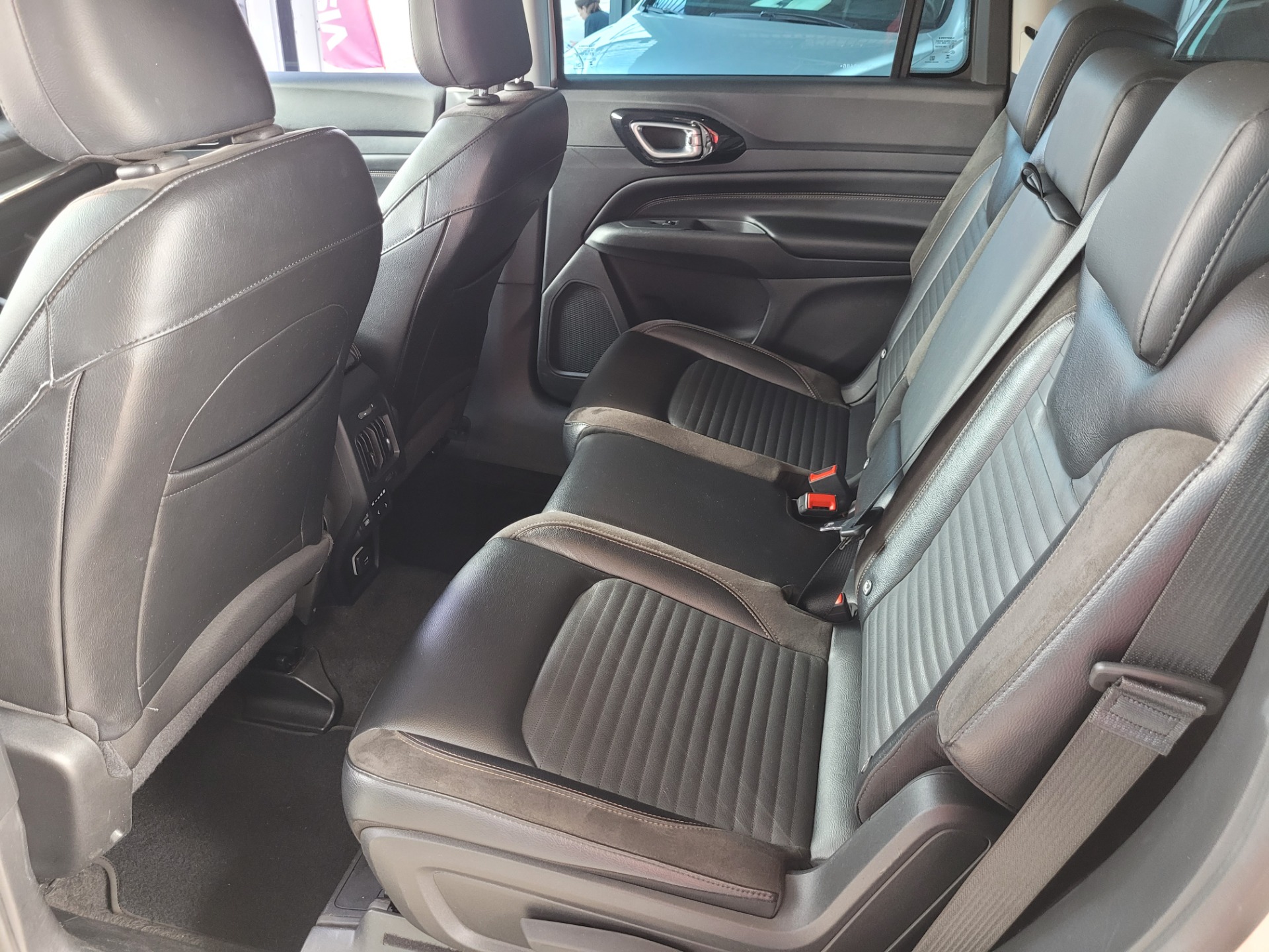 JEEP Commander Limited 1.3 16v T270 2022 - miniatura 7