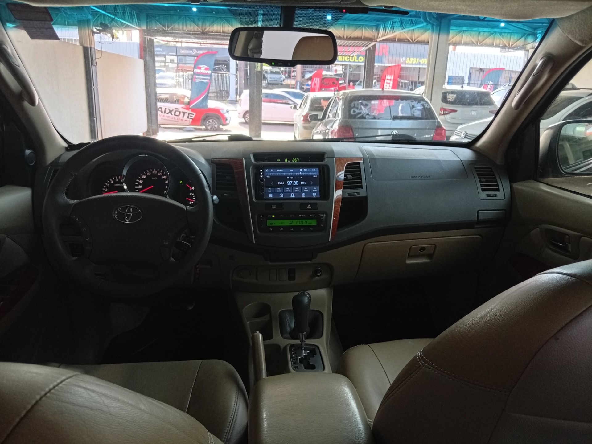 TOYOTA Hilux SW4 3.0 V6 24v 4x4 2009 - miniatura 8